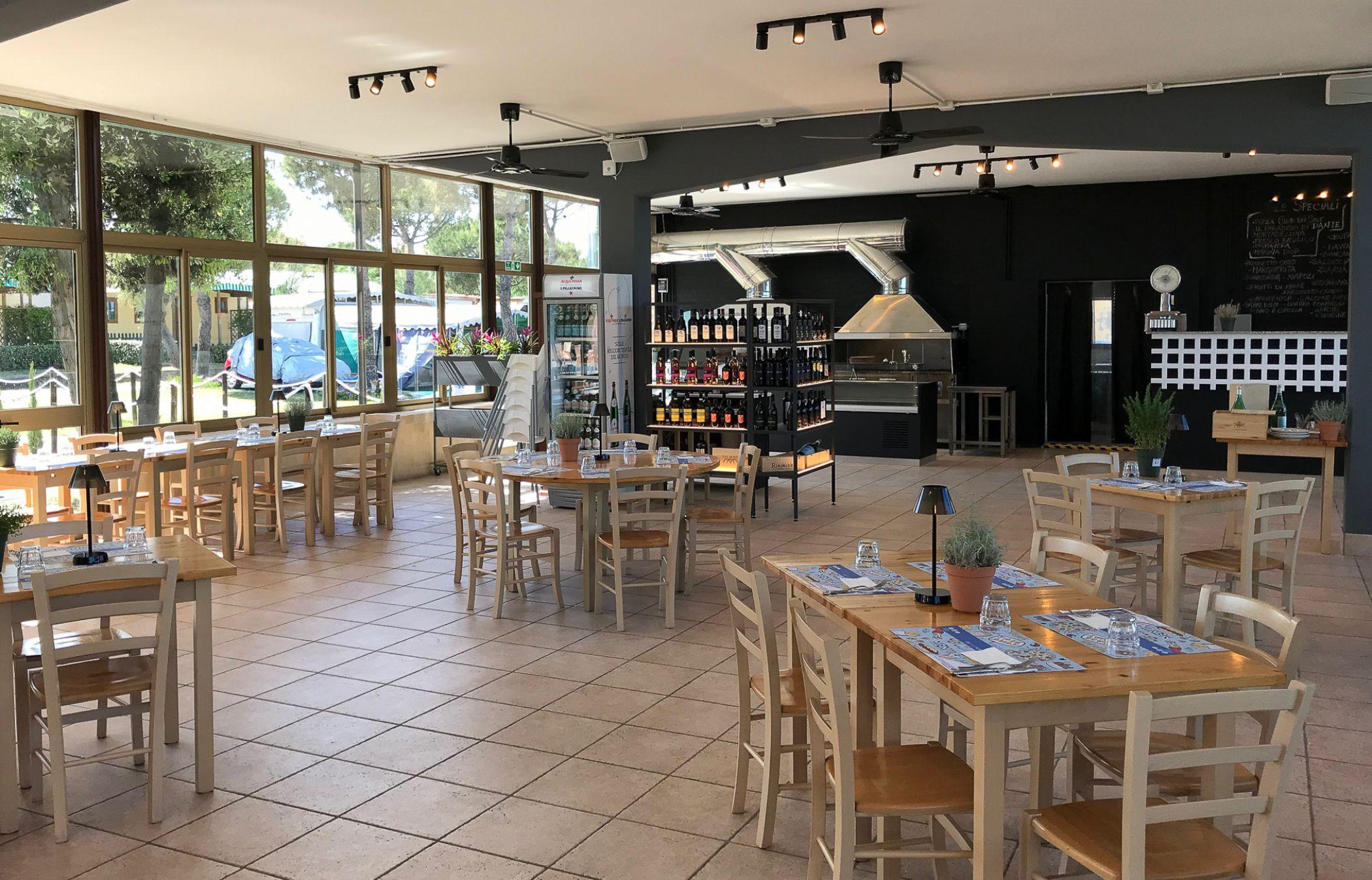 Club Del Sole Pini Boutique Campeggio 4*